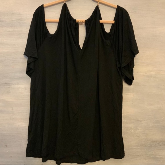 Bloom chic Black Top Blouse with Gold Chain Neckline Short Sleeve Good Condition - Picture 4 of 9